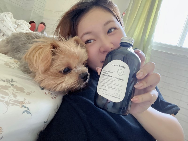 女人知己試用大隊,口碑行銷,部落客行銷,Downy Belly毛肚子,Downy Belly 保濕滋養胺基酸洗毛精,紅球薑淨膚配方,Downy Belly 保濕滋養胺基酸洗毛精-紅球薑淨膚配方,洗品天生防禦力，皮膚天生就很強,除了洗乾淨，其他的真的先不用,胺基酸清潔因子,好的界面活性劑，才能好洗,好沖淨,不易殘留,適量的細緻泡泡,狗貓皆適用,加拿大毒物學家安全把關,100%環保回收料再製瓶器,零廢棄為目標,低敏洗毛精,寵物訓練師好評,Downy Belly毛肚子,Downy Belly 皮膚救急胺基酸洗毛精,IPMP舒緩配方,Downy Belly 皮膚救急胺基酸洗毛精-IPMP舒緩配方,洗品天生防禦力,皮膚天生就很強,除了洗乾淨,其他的真的先不用,胺基酸清潔因子,APG+胺基酸清潔因子,IPMP高安全的成分,好的界面活性劑,才能好洗、好沖淨、不易殘留,適量的細緻泡泡,狗貓皆適用,加拿大毒物學家安全把關,100%環保回收料再製瓶器,零廢棄為目標,低敏洗毛精,寵物訓練師好評